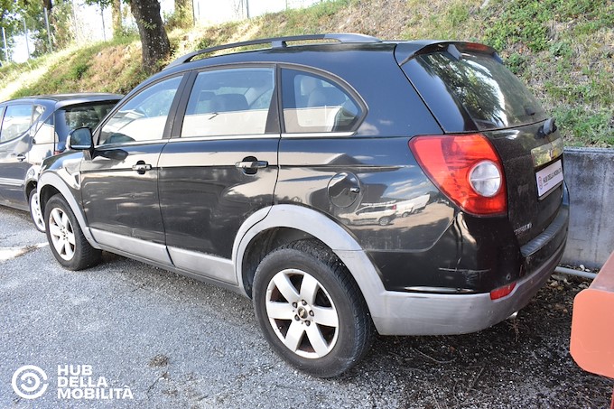 CHEVROLET Captiva 2.0 VCDi LT
